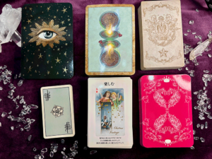 タロット・オラクル占い〜teamUNAKITE